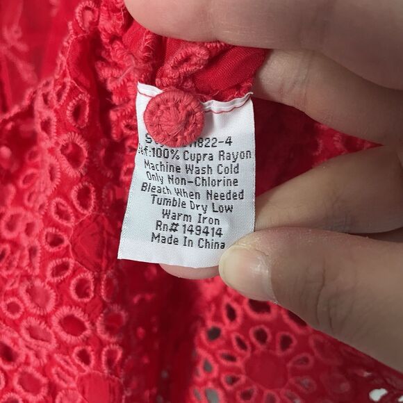 Johnny Was Xanthos Rae Blouse Red Embroidered Flowy Button Up Women's Medium - Picture 11 of 11